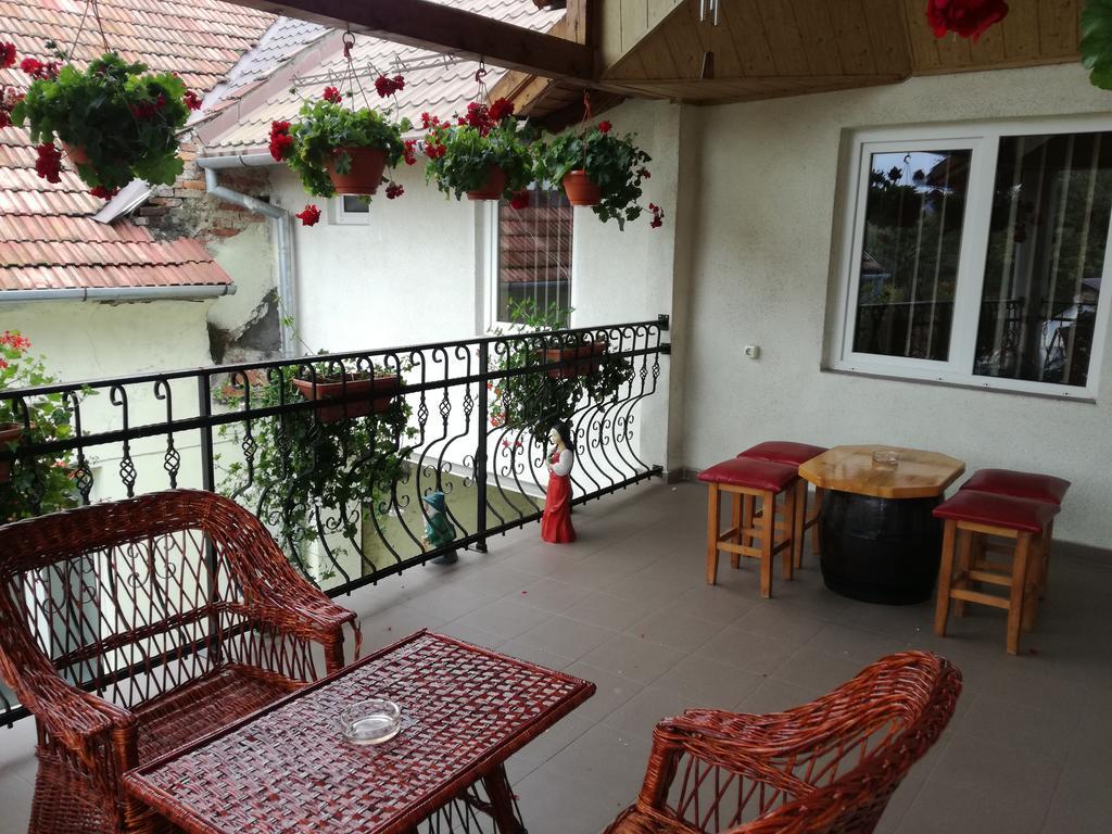Vila Nely Rîşnov Екстериор снимка